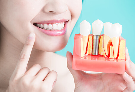 正常な歯肉と歯周病の比較